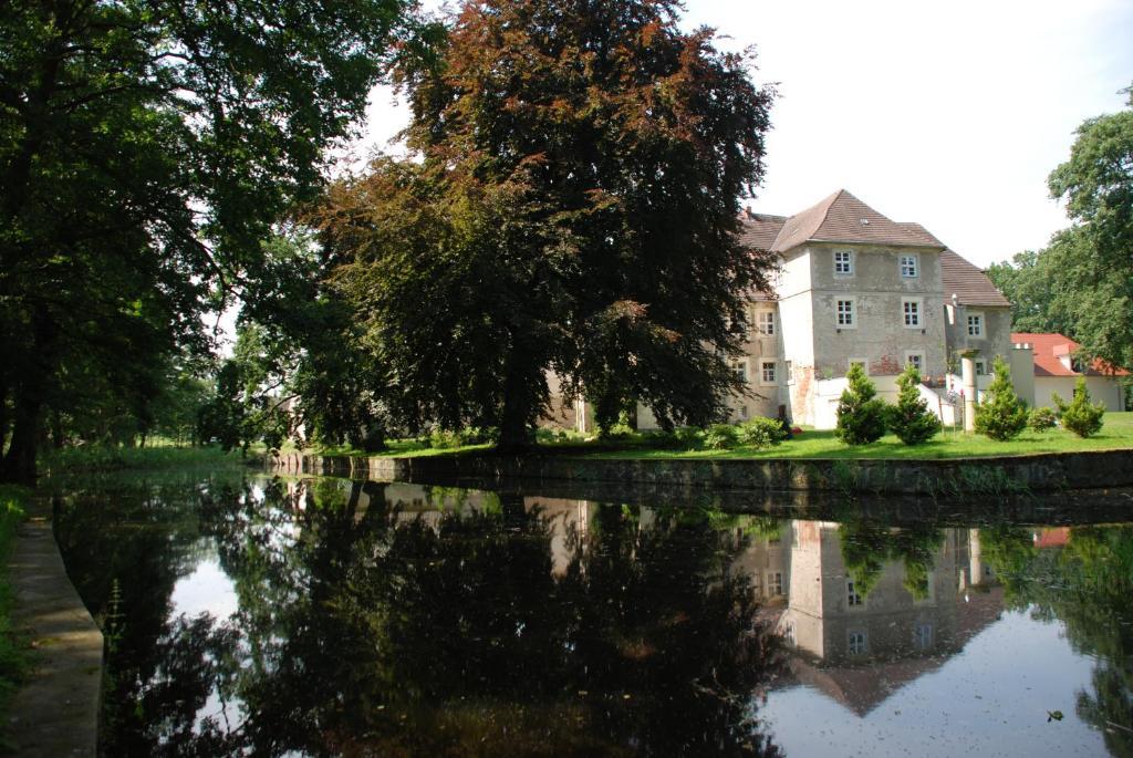 Hotel Wasserschloss Mellenthin Esterno foto